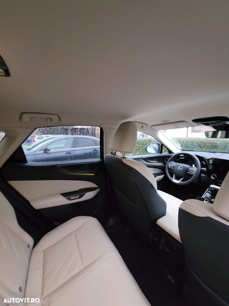 Lexus Seria NX 350h E-FOUR Executive - 29