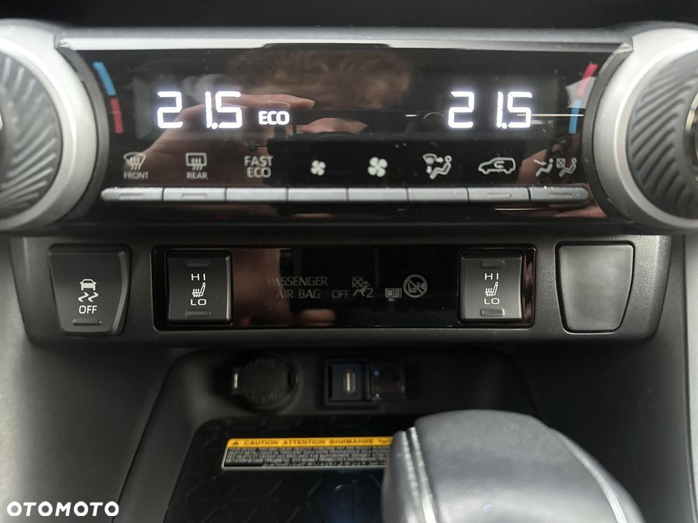 Toyota RAV4 2.5 Hybrid Selection 4x4 - 29