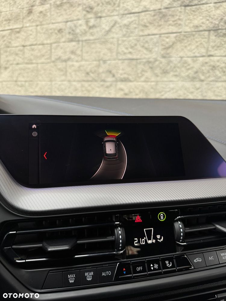 BMW Seria 1 118i M Sport - 21