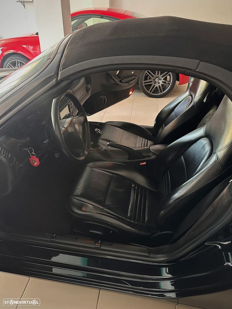 Porsche Boxster 2.7 - 10