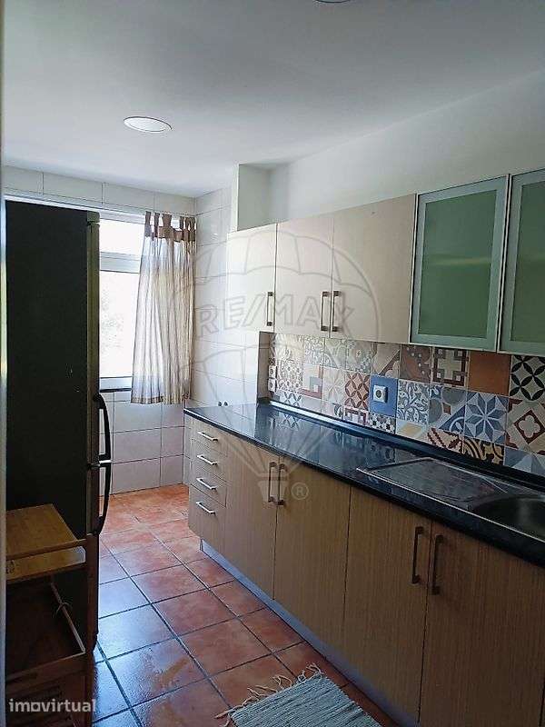 Apartamento T2 para arrendamento - Grande imagem: 2/13