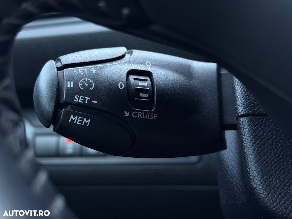 Peugeot 308 PureTech 130 Stop & Start Style - 24