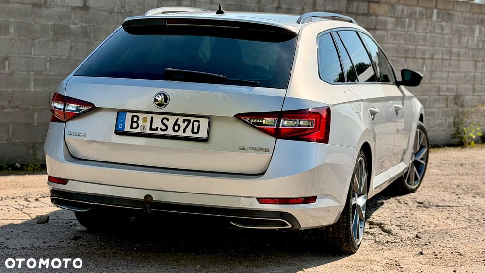 Skoda Superb 1.8 TSI DSG SportLine - 16