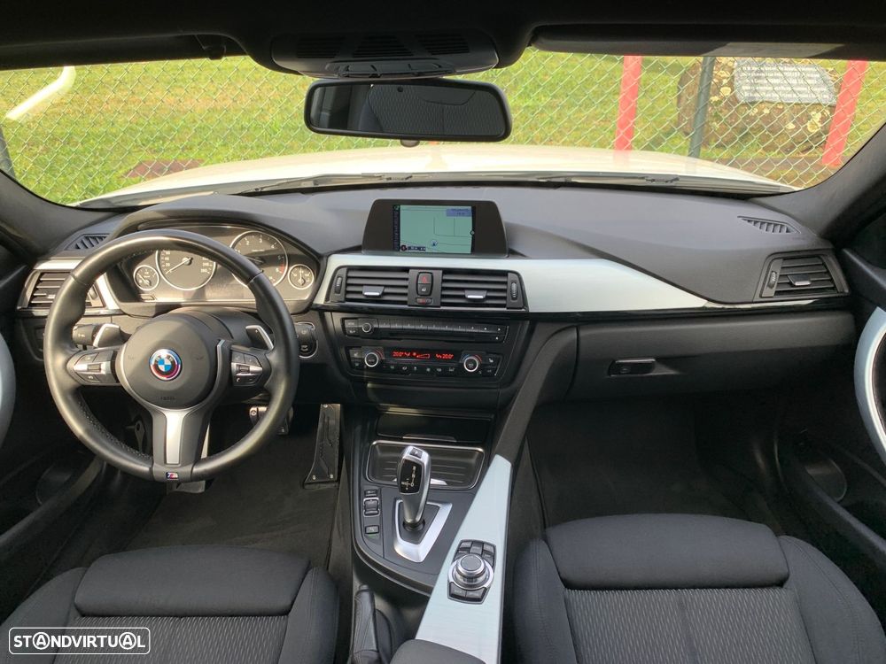 BMW 325 d Pack M Auto - 37