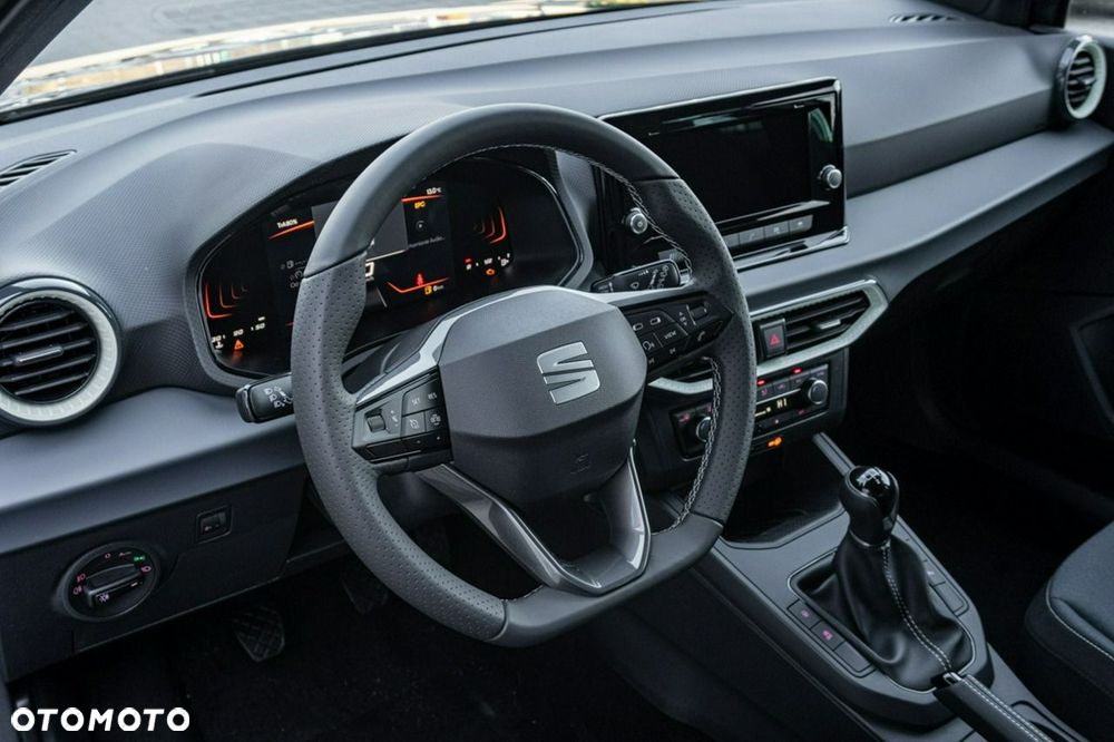 Seat Arona - 14