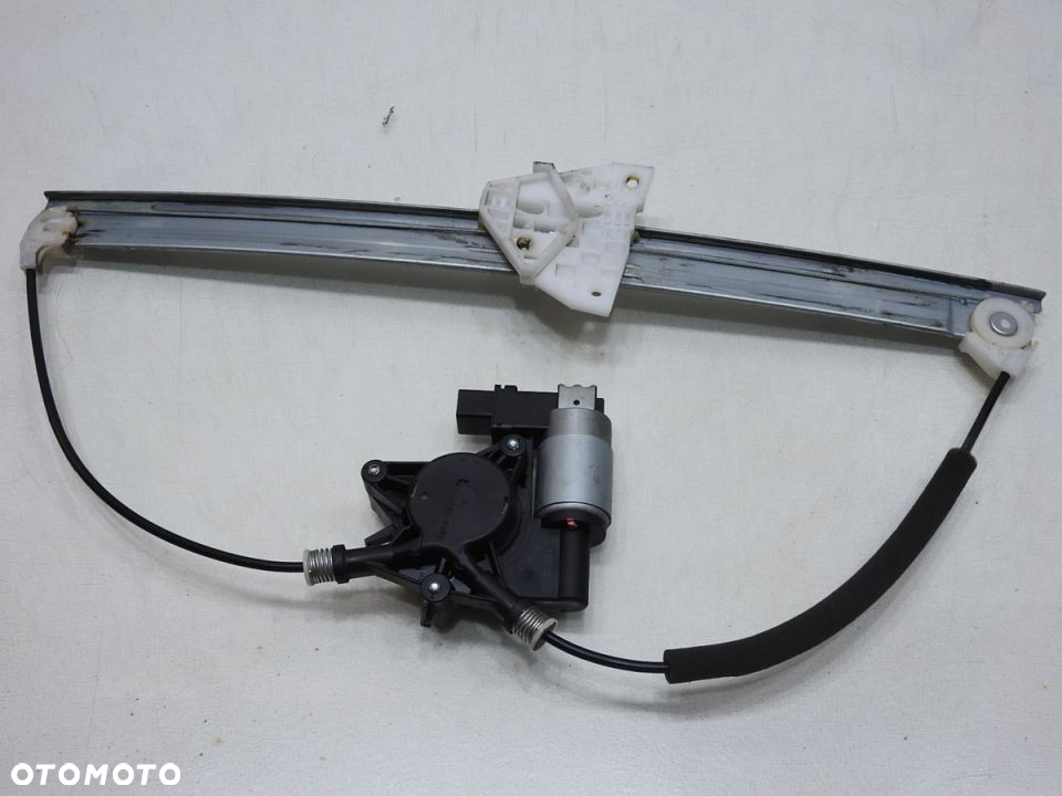 MECHANIZM PODNOŚNIK SZYBY PRAWY PRZÓD MAZDA 5 II - 2