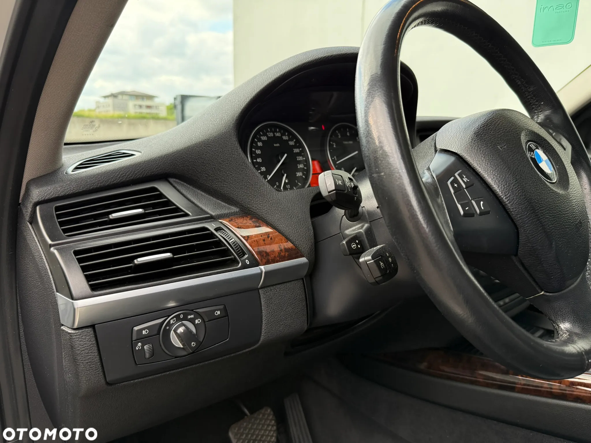 BMW X5 xDrive35i - 13