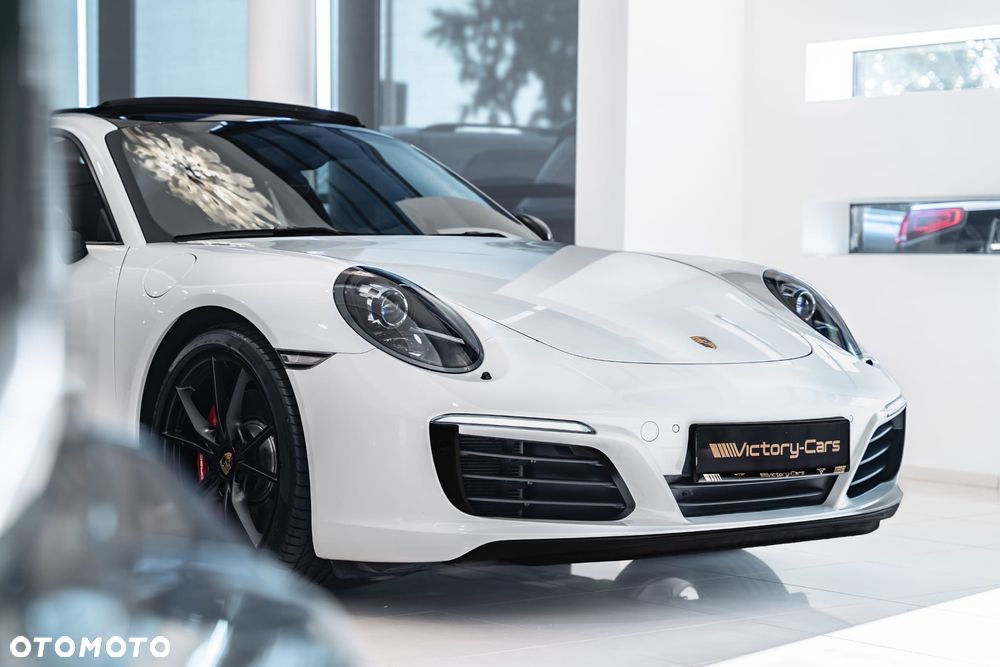 Porsche 911 Carrera S PDK - 16
