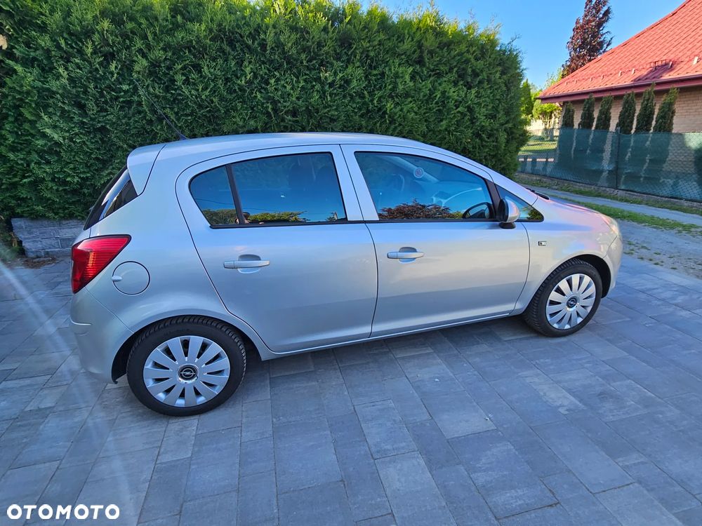 Opel Corsa - 5
