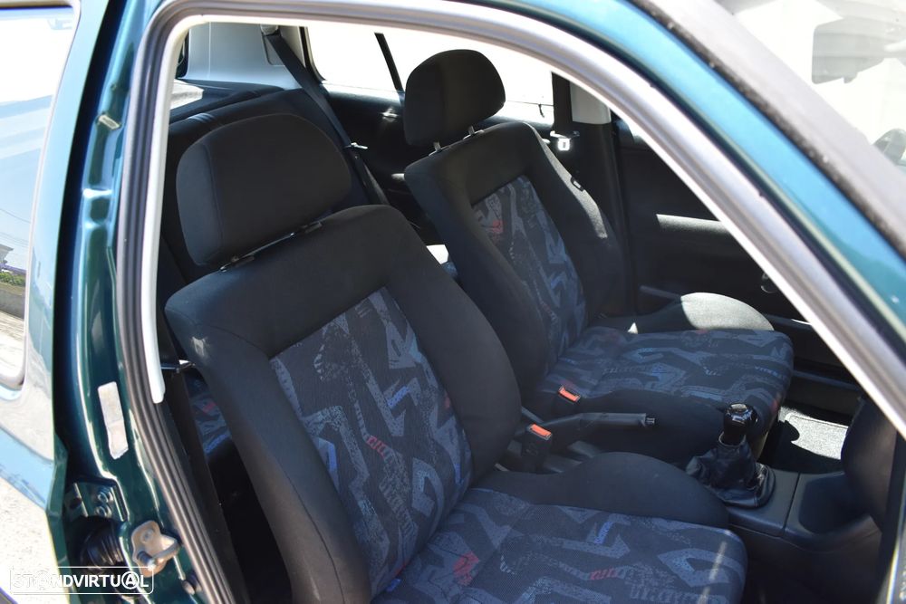 VW Golf 1.6 GT - 18