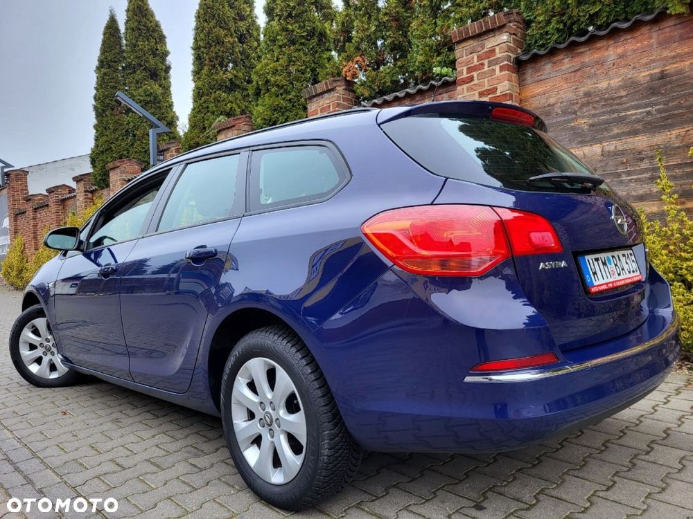 Opel Astra - 3