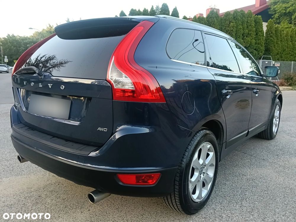 Volvo XC 60 3.2 AWD Momentum - 10