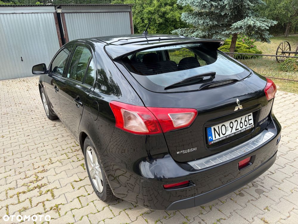Mitsubishi Lancer 1.8 Invite - 4
