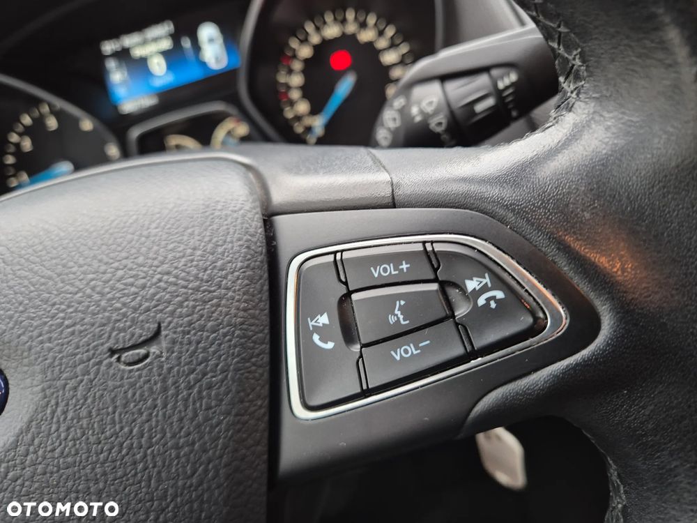 Ford Focus 2.0 EcoBlue Titanium Business - 16