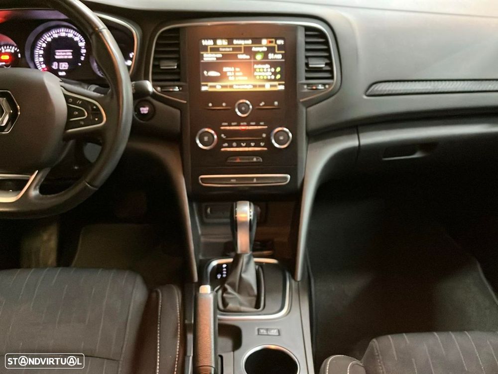 Renault Mégane Sport Tourer - 12