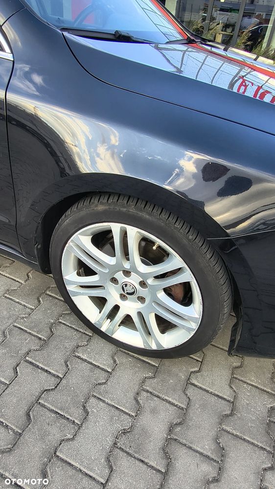 Skoda Superb 2.0 TDI Ambition DSG - 3