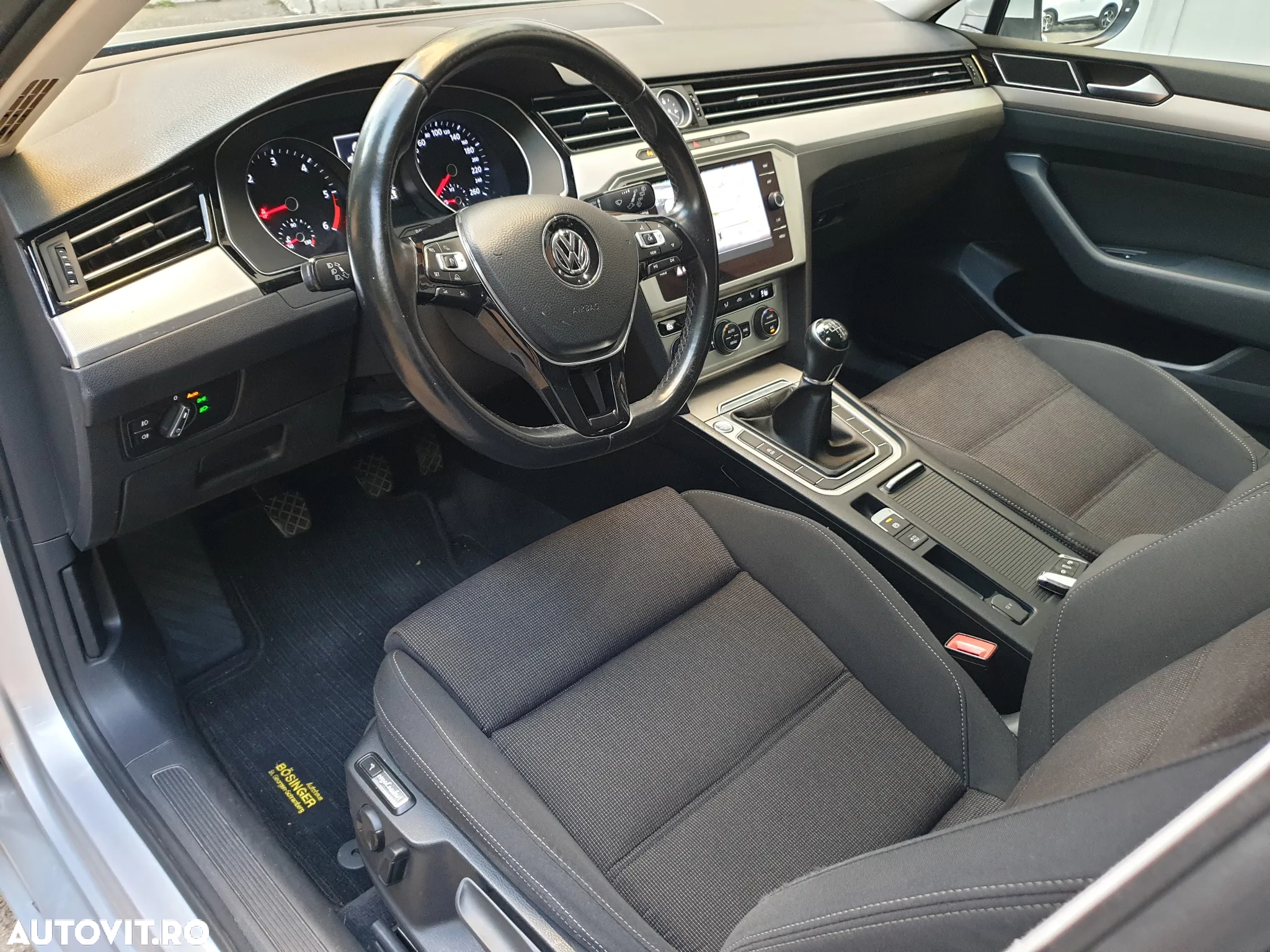 Volkswagen Passat - 7