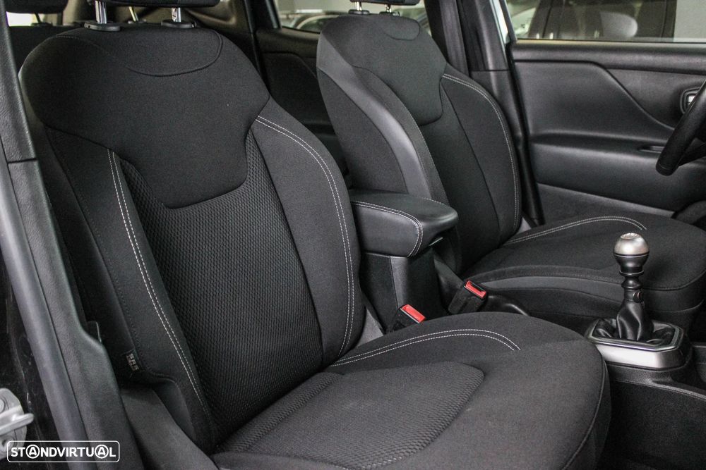 Jeep Renegade 1.0 T-GDI Limited - 18