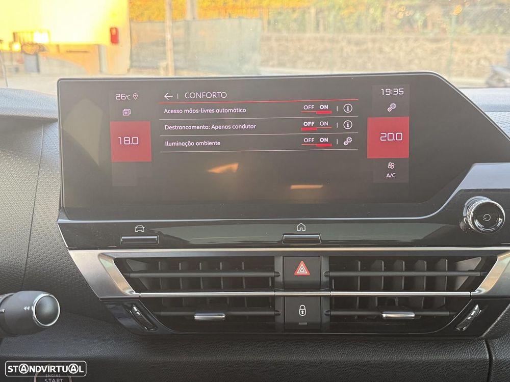 Citroën C4 1.2 PureTech Shine - 32