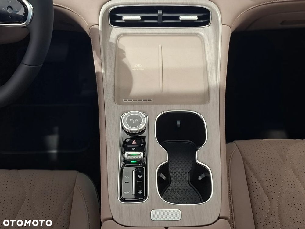 Chery Tiggo 8 1.5 T-GDI Super Hybrid Prestige DCT - 31
