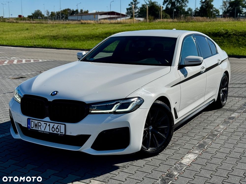 BMW Seria 5 520d M Sport - 14