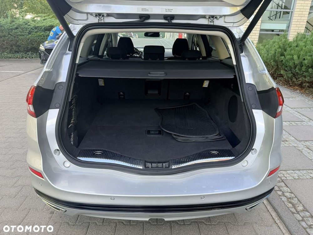 Ford Mondeo - 8