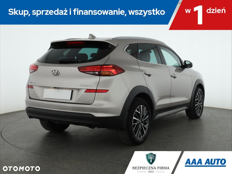 Hyundai Tucson - 6