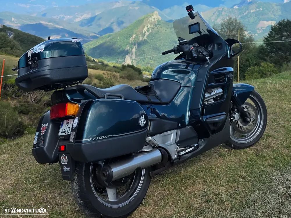 Honda Pan European ST1100 - 7