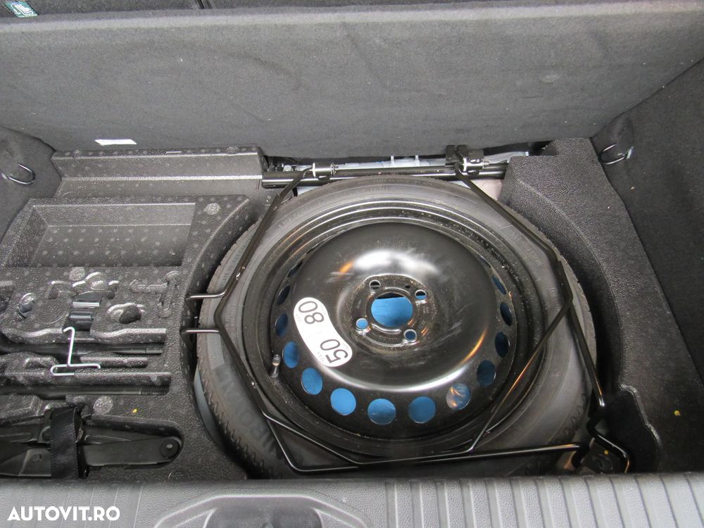 Renault Clio - 23