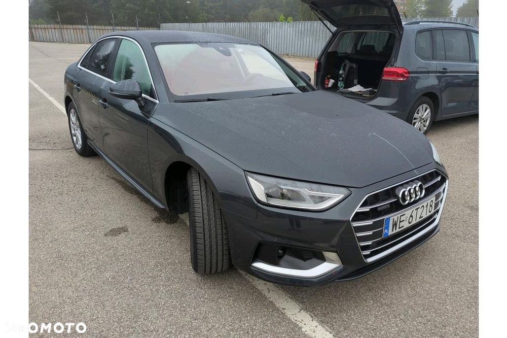 Audi A4 Limousine - 3