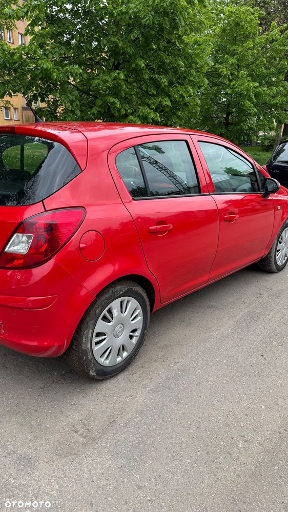 Opel Corsa 1.2 16V Easytronic Cosmo - 2