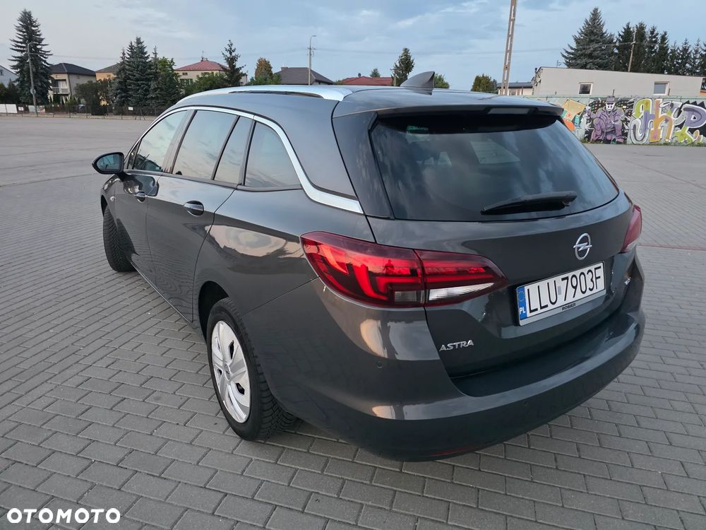 Opel Astra - 8