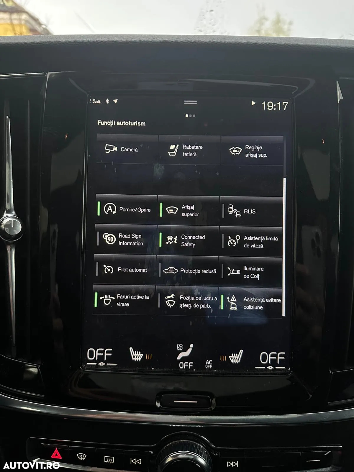 Volvo S90 D4 Momentum - 20