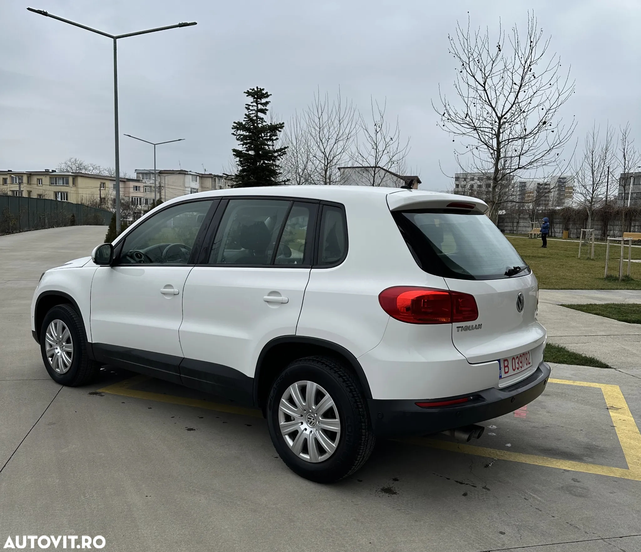 Volkswagen Tiguan 2.0 TDI Trend & Fun - 4