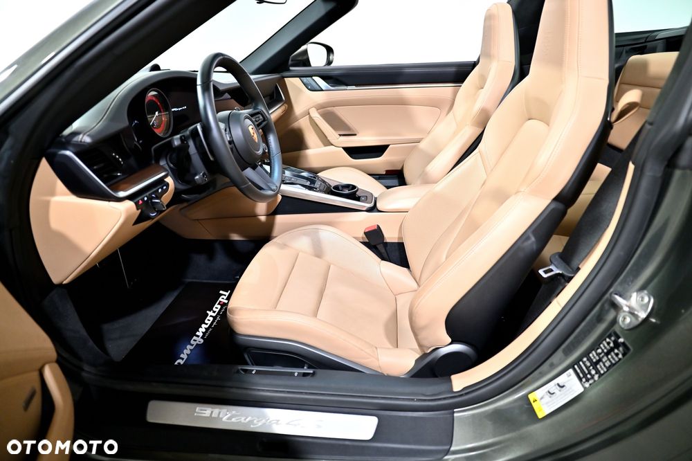 Porsche 911 Targa 4S - 9