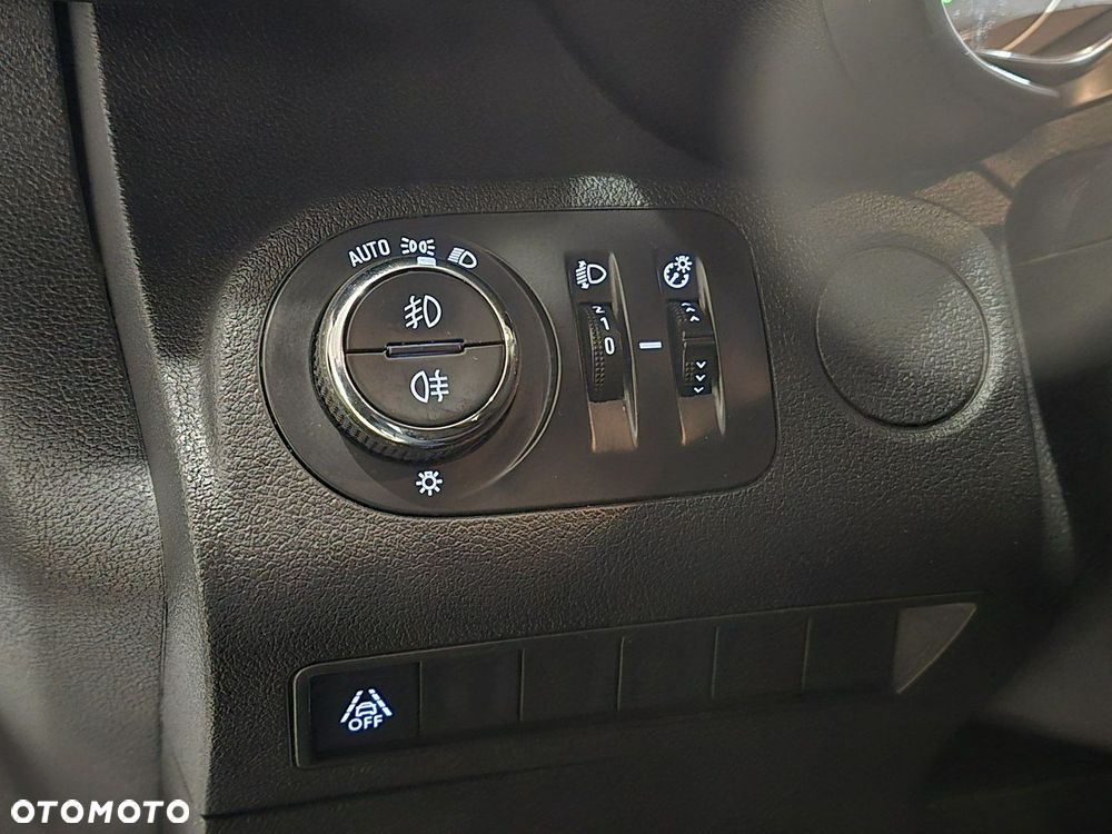 Opel Combo - 23