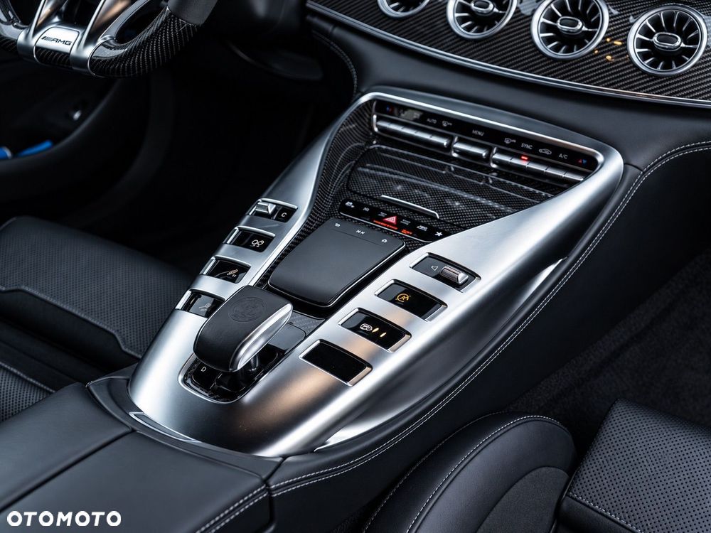 Mercedes-Benz AMG GT 63 S 4Matic+ Speedshift MCT 9G - 11