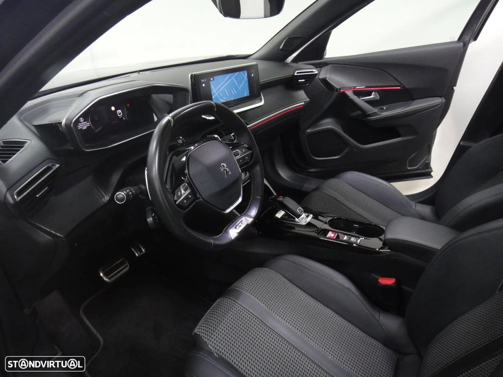 Peugeot 2008 1.2 PureTech GT Line EAT8 - 13