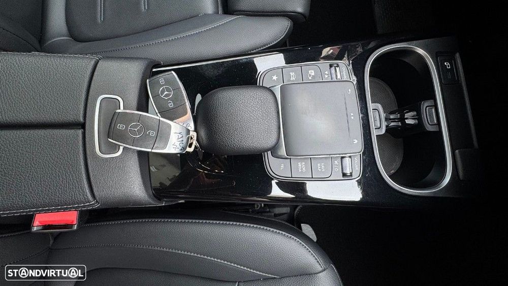 Mercedes-Benz CLA 200 - 19