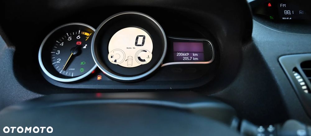 Renault Megane - 23