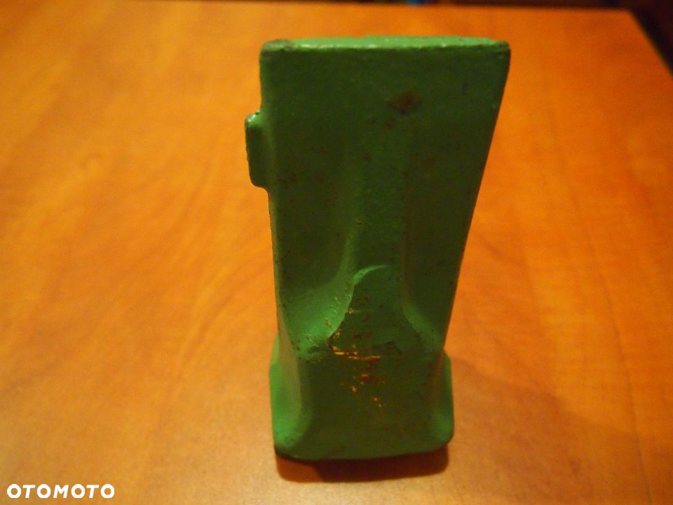 Ząb do łyżki koparki V19 SYL - 5