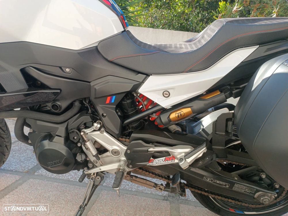 BMW F 900 XR M Performance - 13