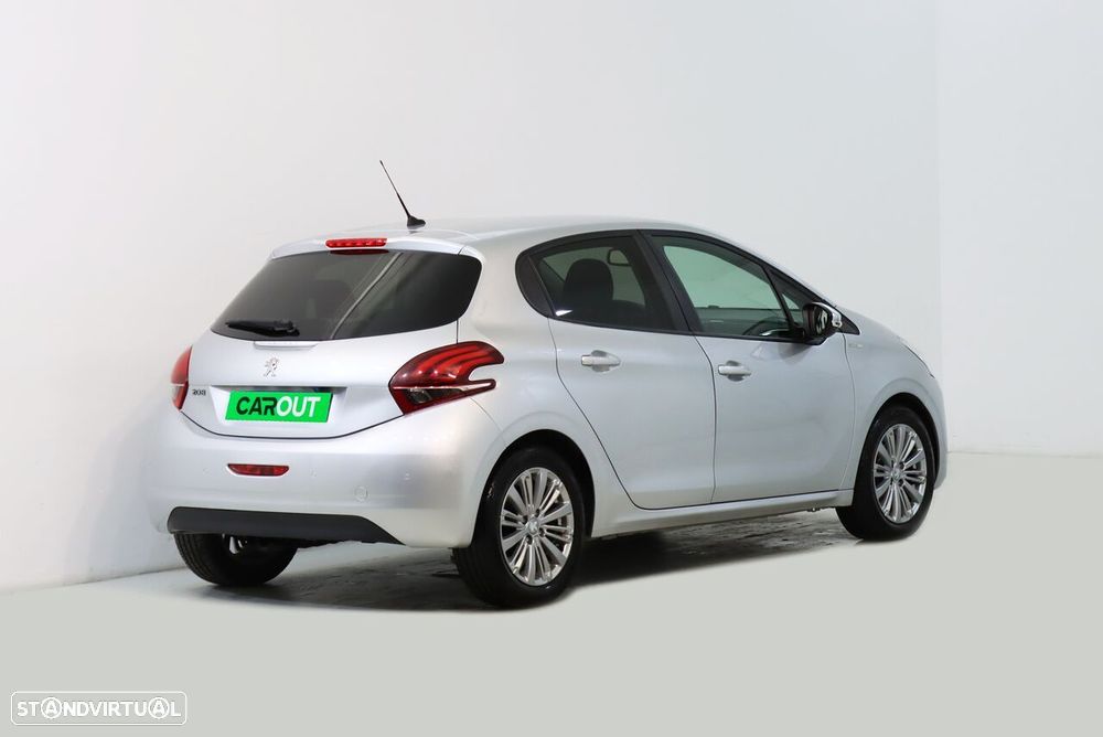 Peugeot 208 1.2 PureTech Style - 2