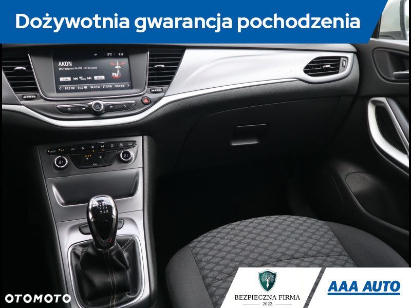 Opel Astra - 9