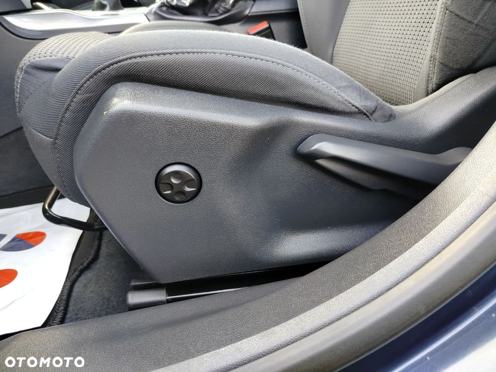 Peugeot 508 SW e-HDi 115 Stop&Start Access - 26