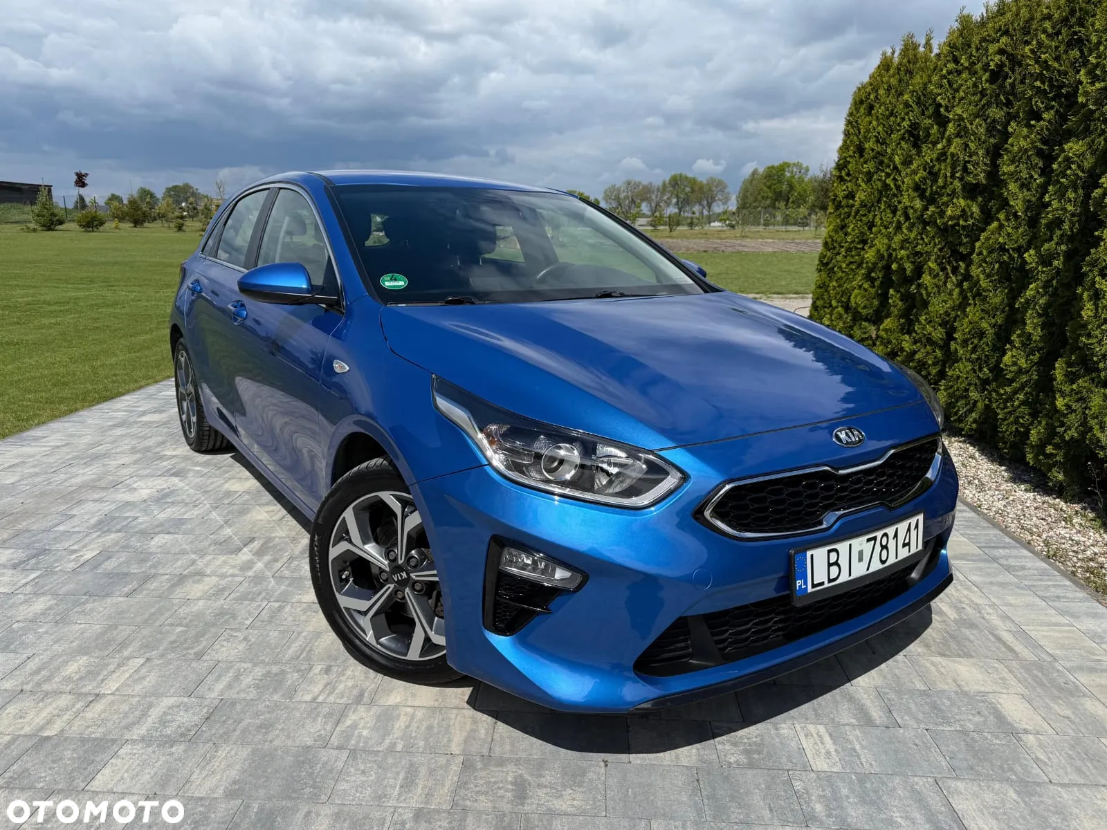 Kia Ceed - 8