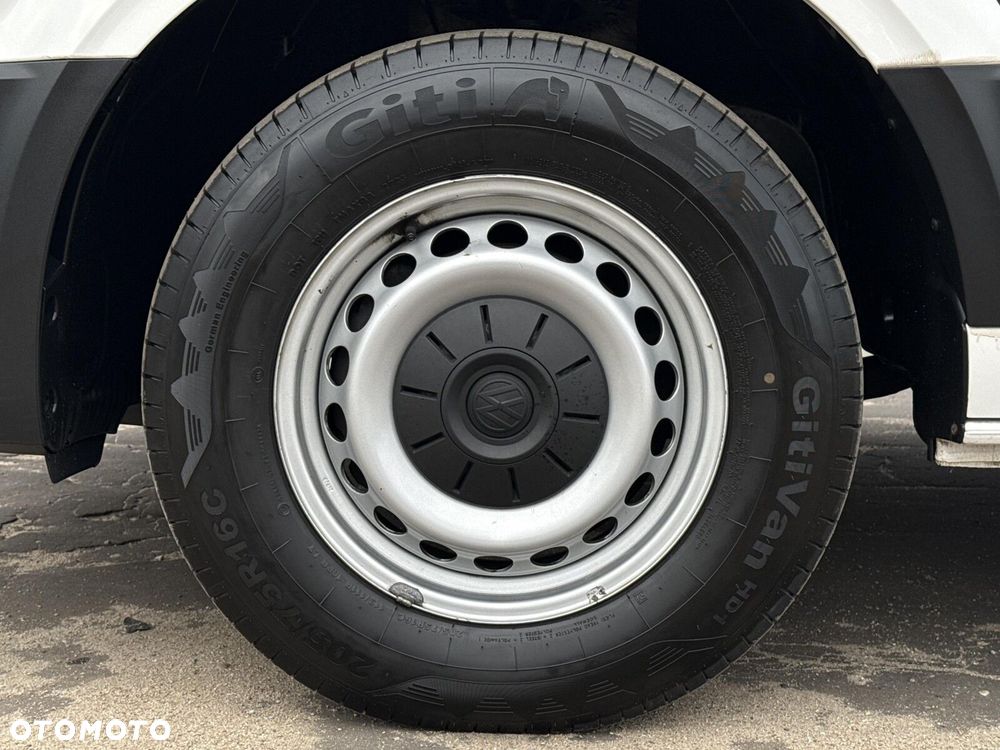 Volkswagen Crafter Furgon 4490 - 37