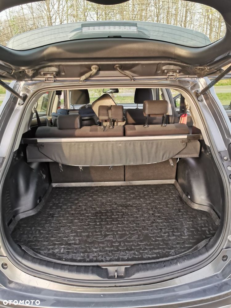 Toyota RAV4 - 9