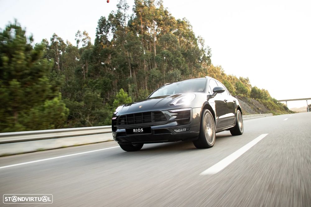 Porsche Macan GTS PDK - 35