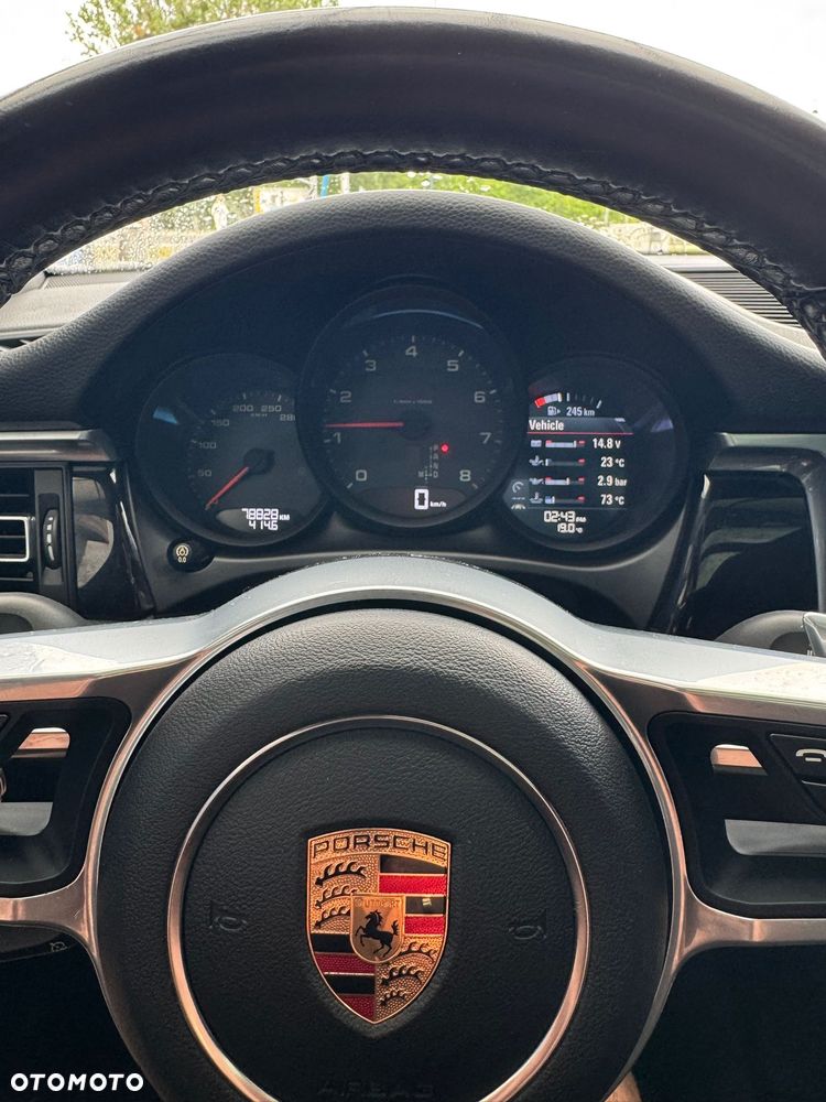 Porsche Macan Standard - 38